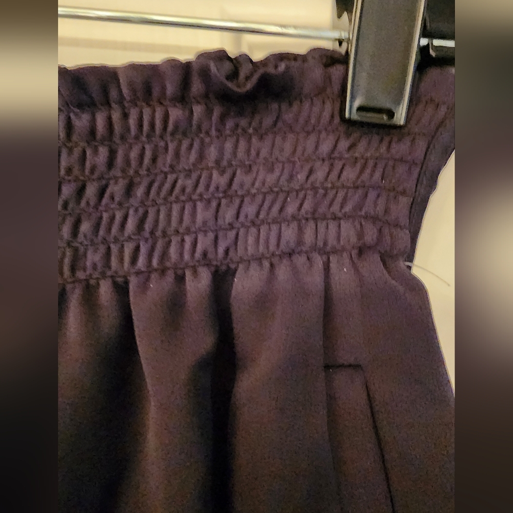 TRINA TURK High-waist Relaxed Black Dress Shorts In Black Size Small - Picture 6 of 9